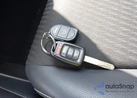 2016 Honda Accord Sport z USA, uszkodzony, nr VIN 1HGCR2F57GA101687